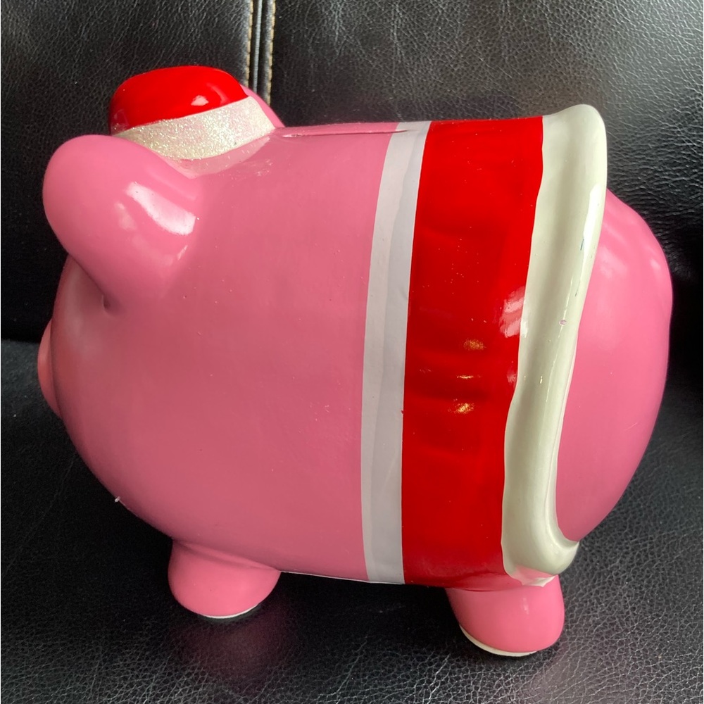 Vintage Room Essentials (RE) 2011 Pink, Red & White Ceramic Holiday Piggy Bank - Picture 3 of 16